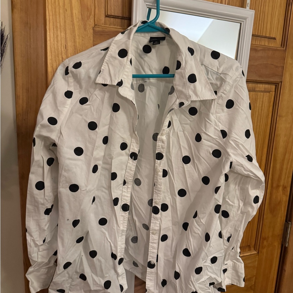 Worthington White Shirt with Black Polka Dots